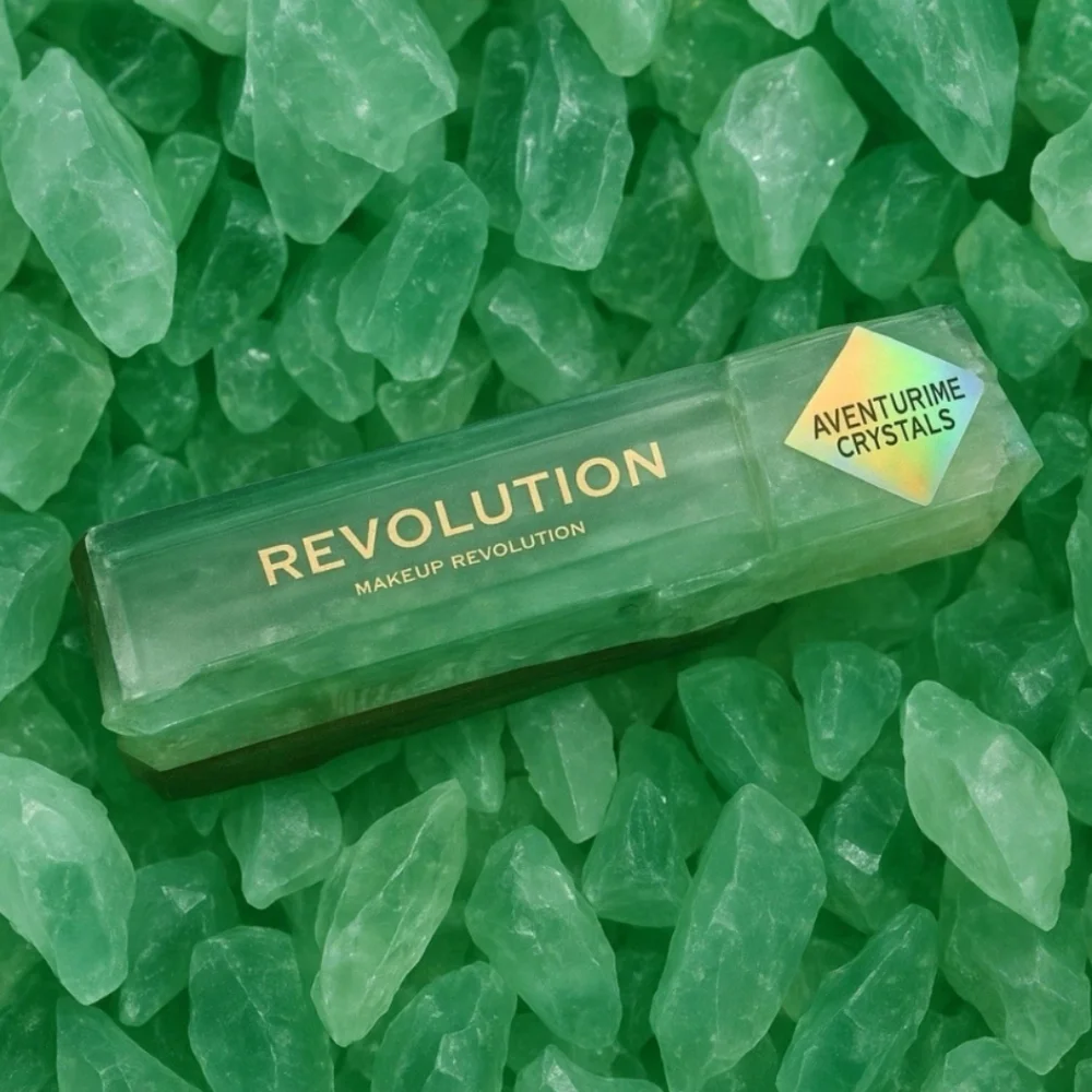 Lip Oil - Aventurine Crystal Aura Lip Oil By Revolution - Clear Lip Oil - New